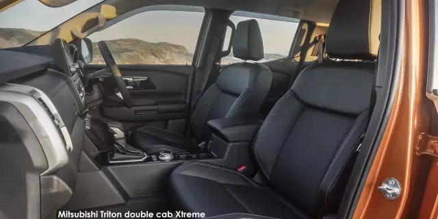 Vehicle Image for 7/8for Mitsubishi Triton 2.4DI-D double cab Xtreme 4x4