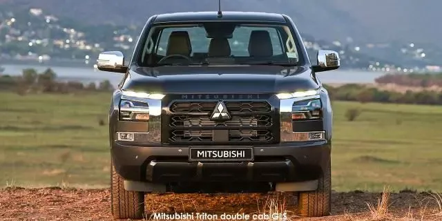 Vehicle Image for 2/10for Mitsubishi Triton 2.4DI-D double cab GLS 4x4 manual
